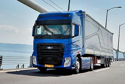 2019-09-20-el-truck-for-the-year-2019-para-ford-trucks-f-max-4-04