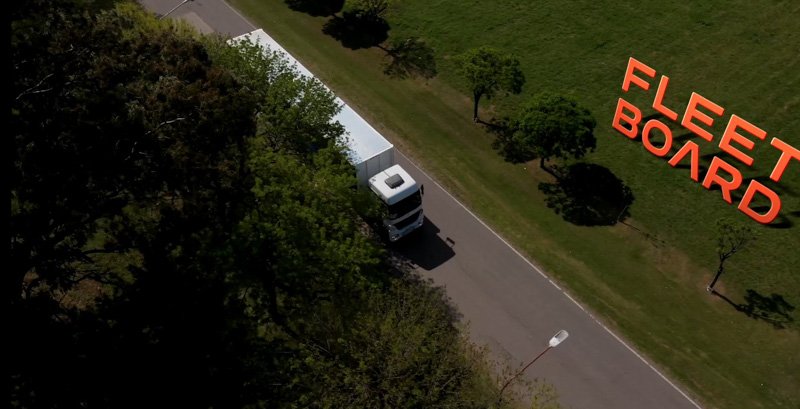 Mercedes-Benz Camiones & Buses lanza su Especial de Servicios al Cliente