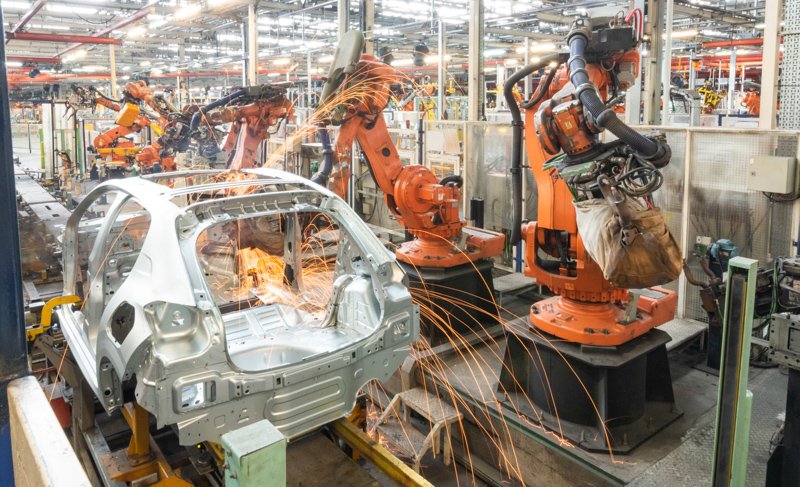 La Producción repuntó respecto a enero