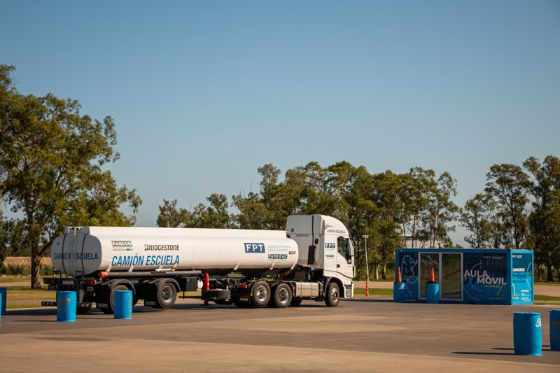 FADEEAC rechaza Decreto 832/24 por riesgos viales