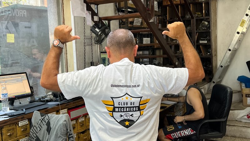 Lanzamiento oficial del Club de Mecánicos en Warnes