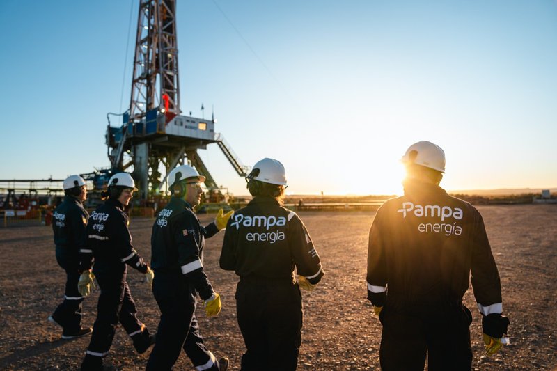 YPF y PAE proyectan expansión en Vaca Muerta