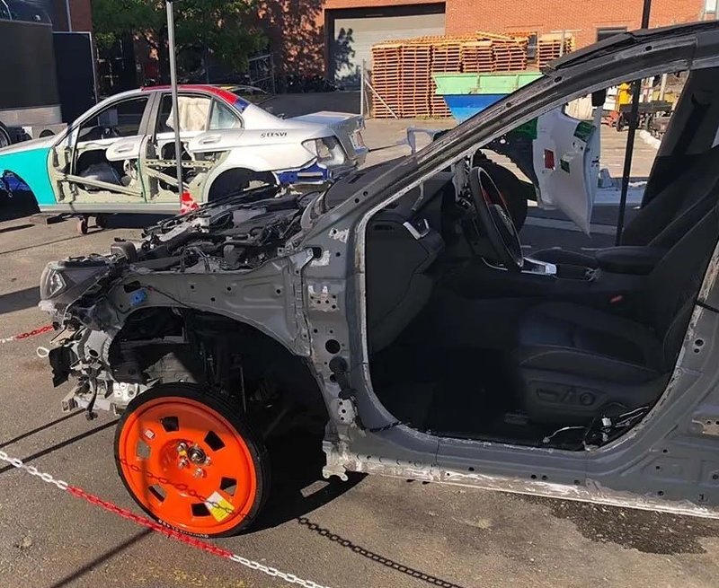 Guni X en reparación de autos eléctricos e híbridos