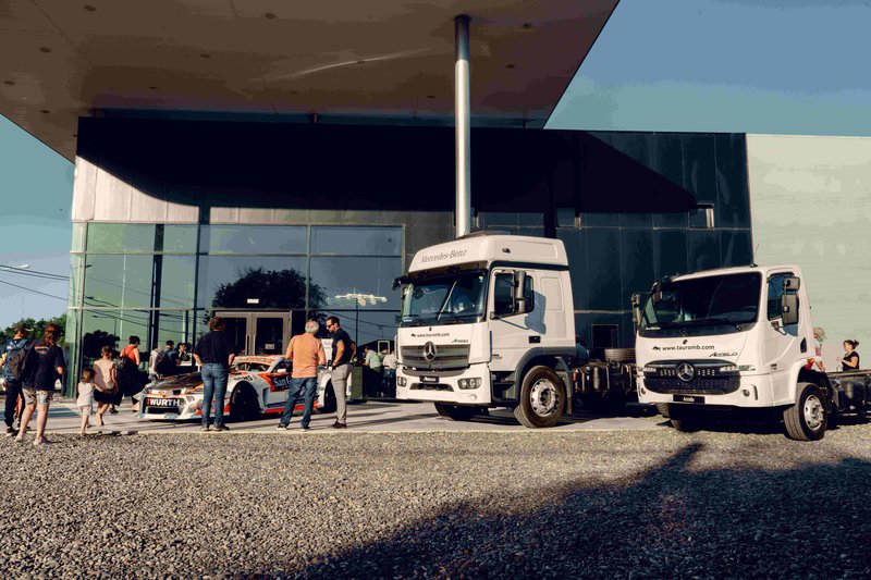 Mercedes-Benz Camiones y Buses entrega la Copa de Oro en Toay