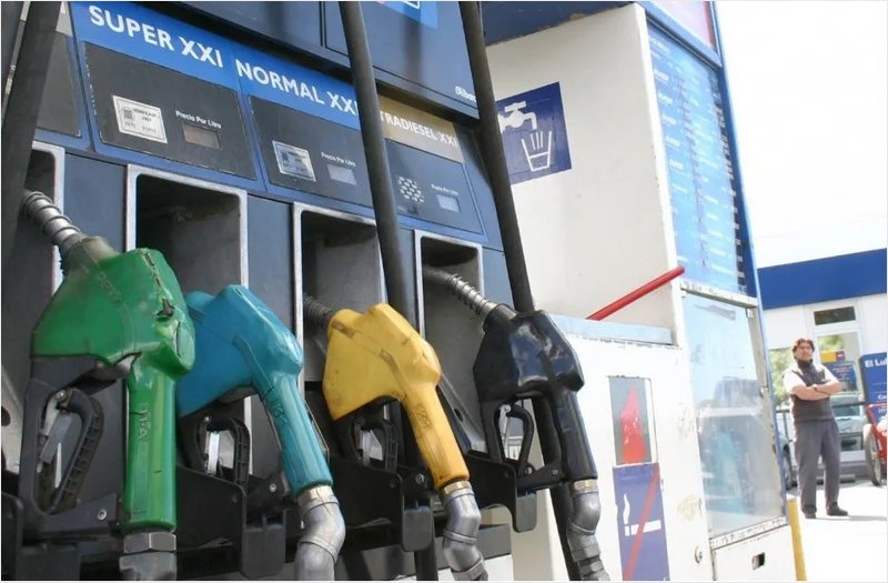 Aumento de tasas municipales preocupa a Estaciones de Servicio