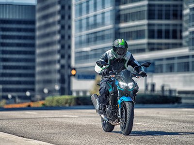Kawasaki Z400, en 18 cuotas sin interés