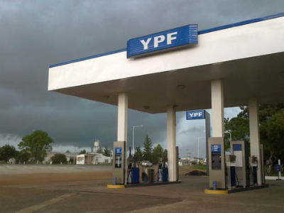 Estación YPF Las Tunas, 51 años de laboriosa trayectoria familiar