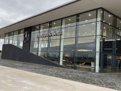 Nuevo concesionario Mercedes-Benz