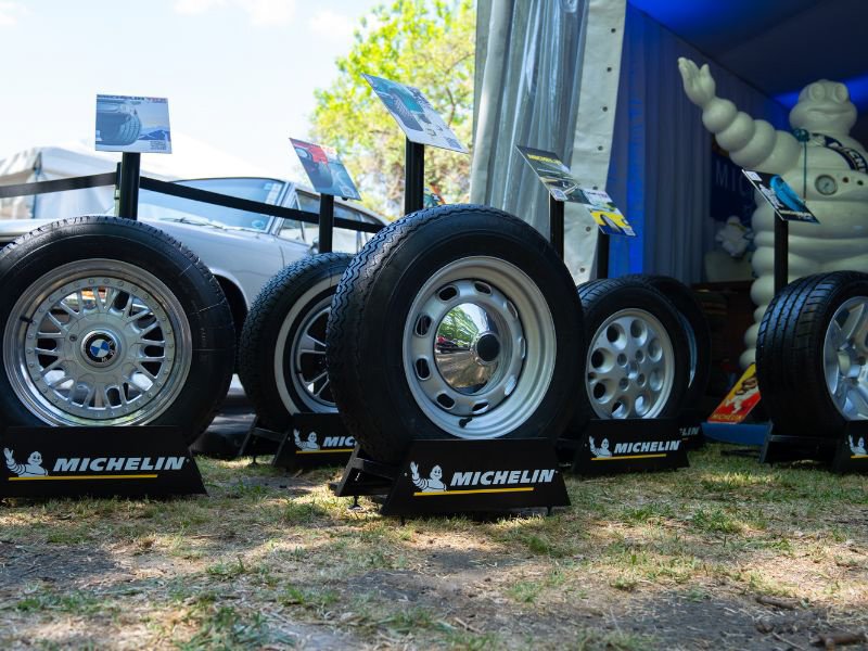 Línea de neumáticos vintage Michelin