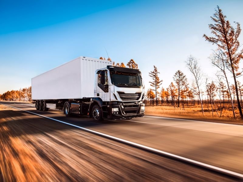 Eficiencia logística y lubricación en flotas pesadas