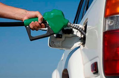 Argentina y Cuba entre los países más caros a la hora de llenar el tanque