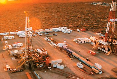 YPF ante un escenario inmejorable. Daniel Poneman visitó Vaca Muerta junto a Miguel Galuccio