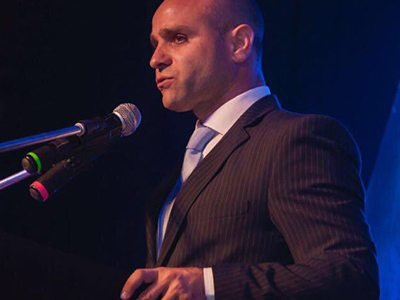 Motomel desembarca en México