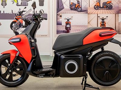 Novedades de la primera motocicleta fabricada por SEAT